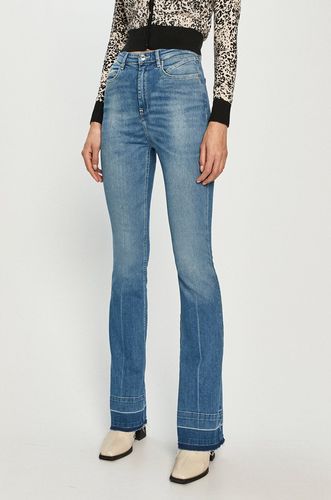 Guess - Jeansy Pop 70S 359.99PLN