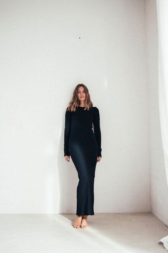 MUUV Sukienka Pure Backless 439.99PLN