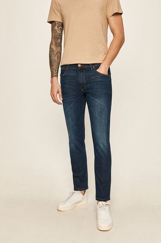 Wrangler - Jeansy Greensboro 299.99PLN